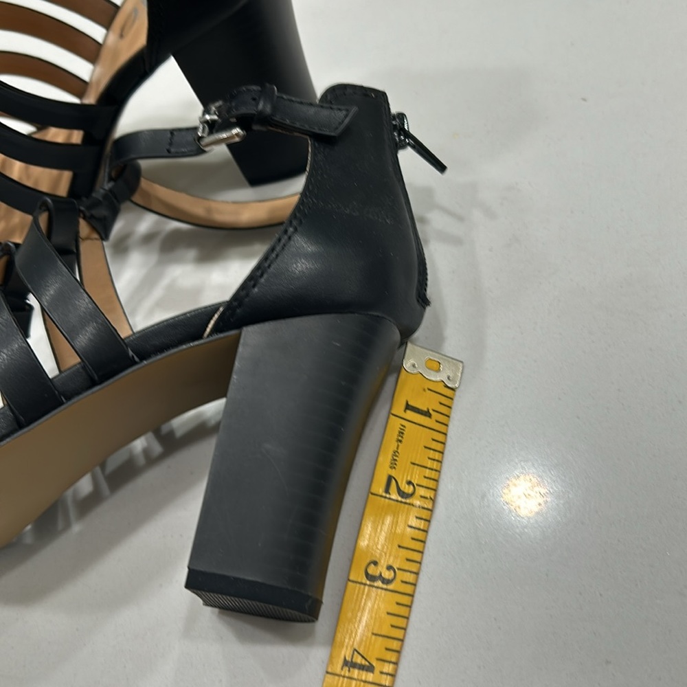 XOXO Black Strappy Open Toe Block Heel Summer Heels - Picture 6 of 9